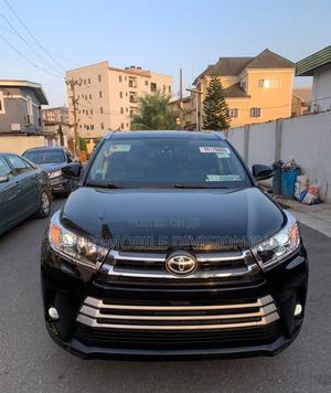 Toyota Highlander Limited 2019 Black