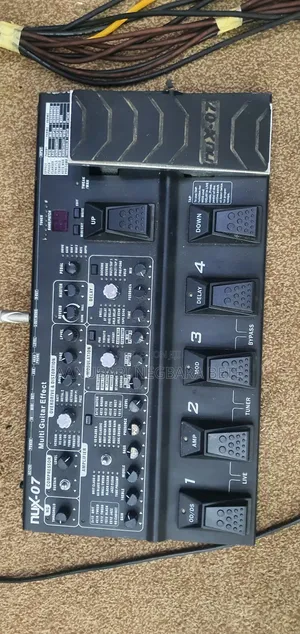 Nux-07 Multi Guitar Effect