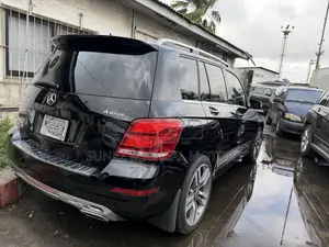 Mercedes-Benz GLK-Class 2015 Black