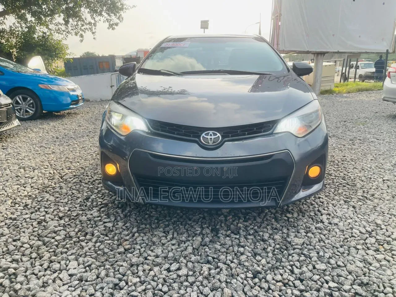 Toyota Corolla 2015
