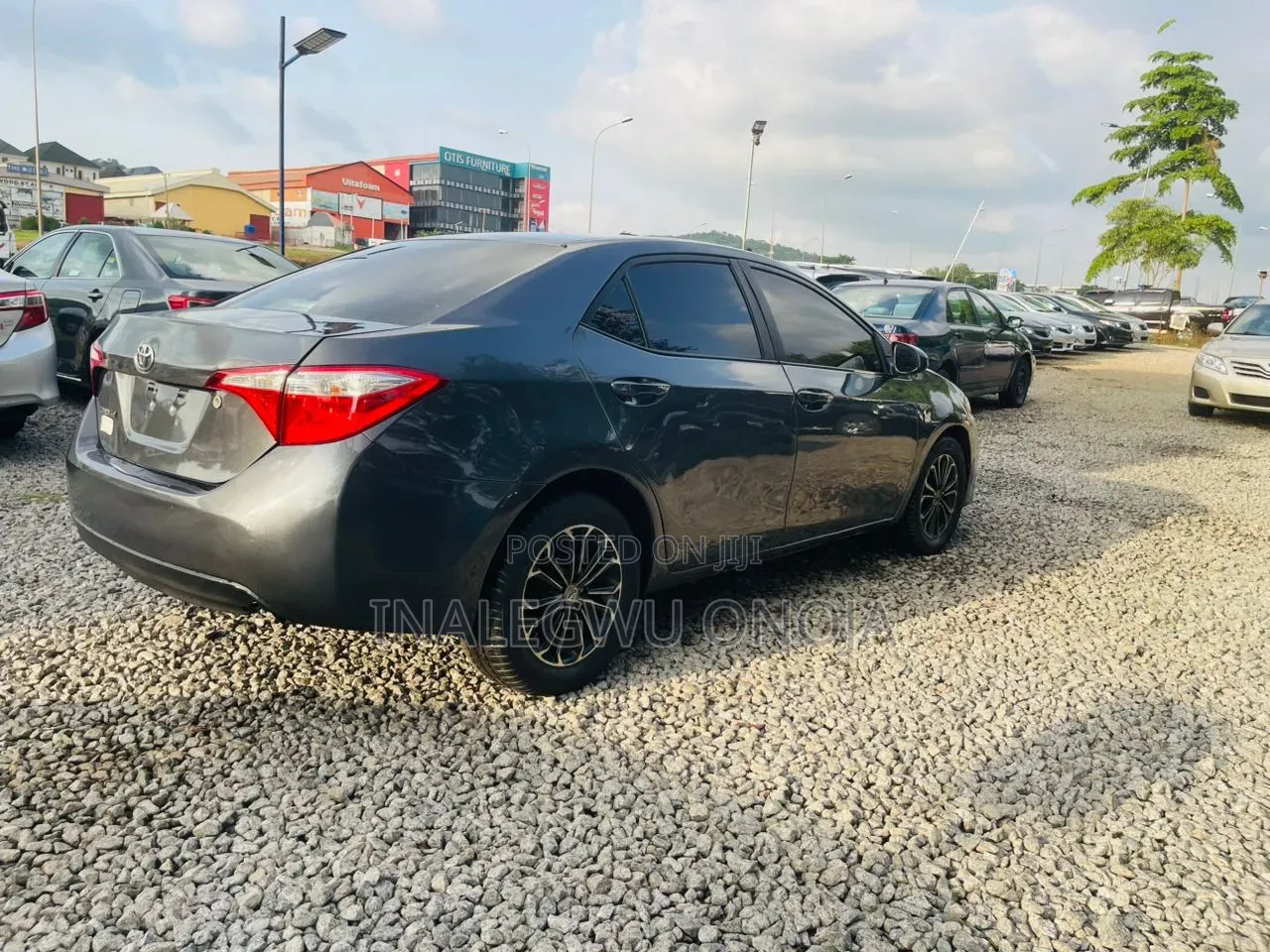 Toyota Corolla 2015