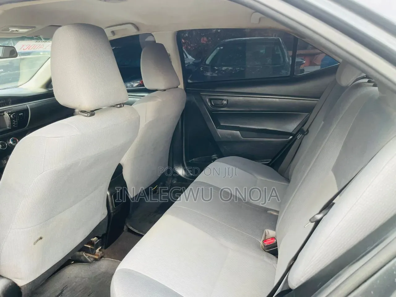 Toyota Corolla 2015