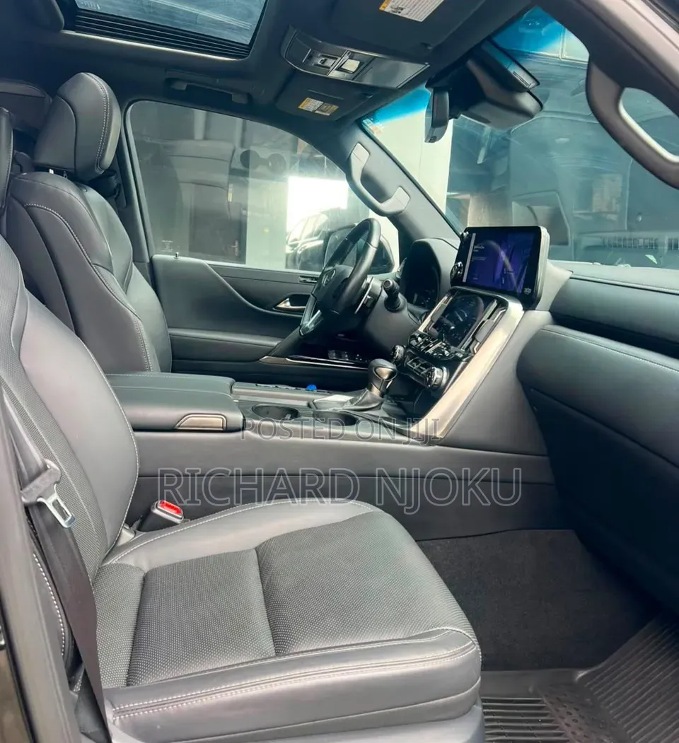 Lexus LX 2024 Black