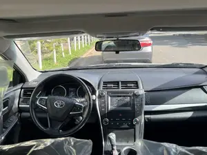 Toyota Camry 2017 White