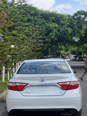 Toyota Camry 2017 White