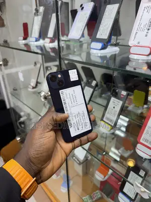 Apple iPhone 13 128 GB Black
