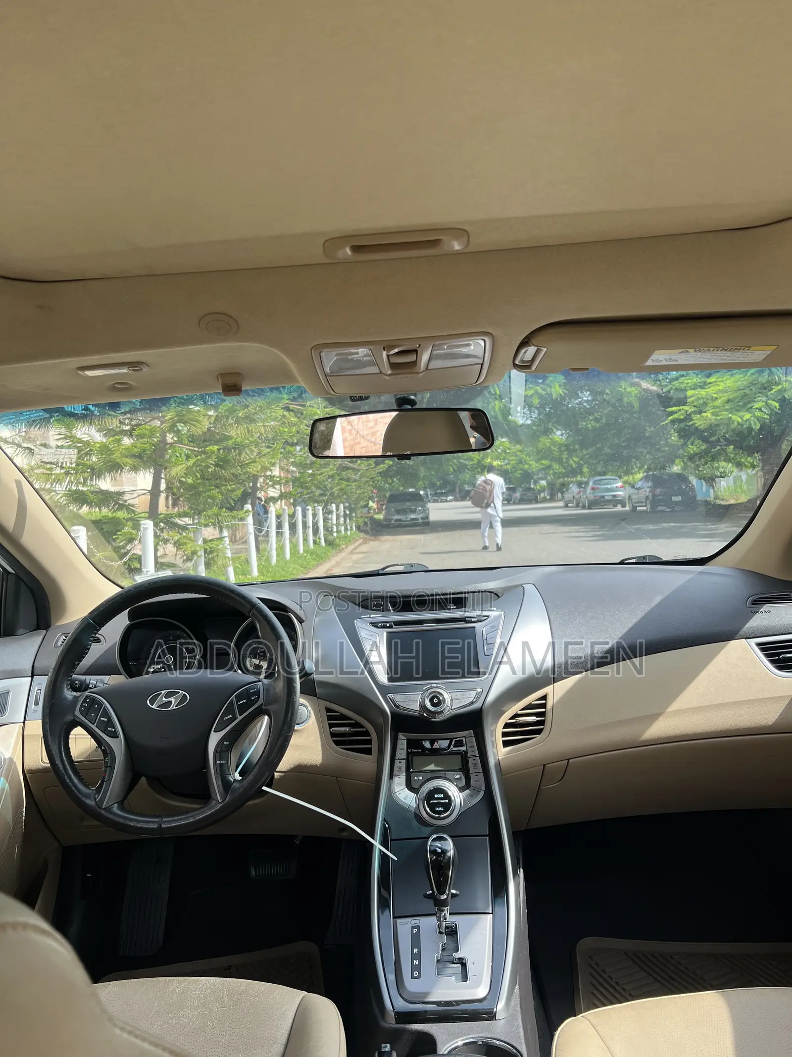 Hyundai Elantra 2012 White