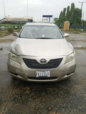 Toyota Camry LE 4dr Sedan (2.4L 4cyl 5A) 2008 Gold
