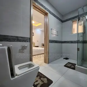 2 Bedroom Modern Duplex