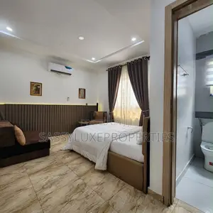 2 Bedroom Modern Duplex