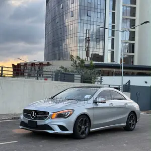 Mercedes-Benz CLA-Class CLA 250 4MATIC Sedan 2014 Silver