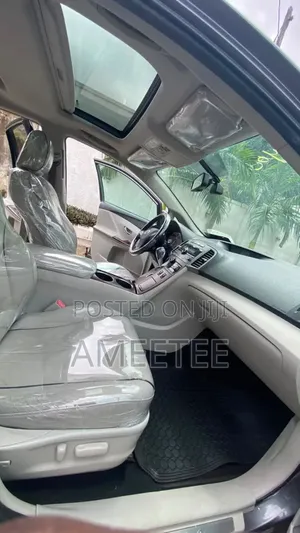 Toyota Venza 2010 Gray