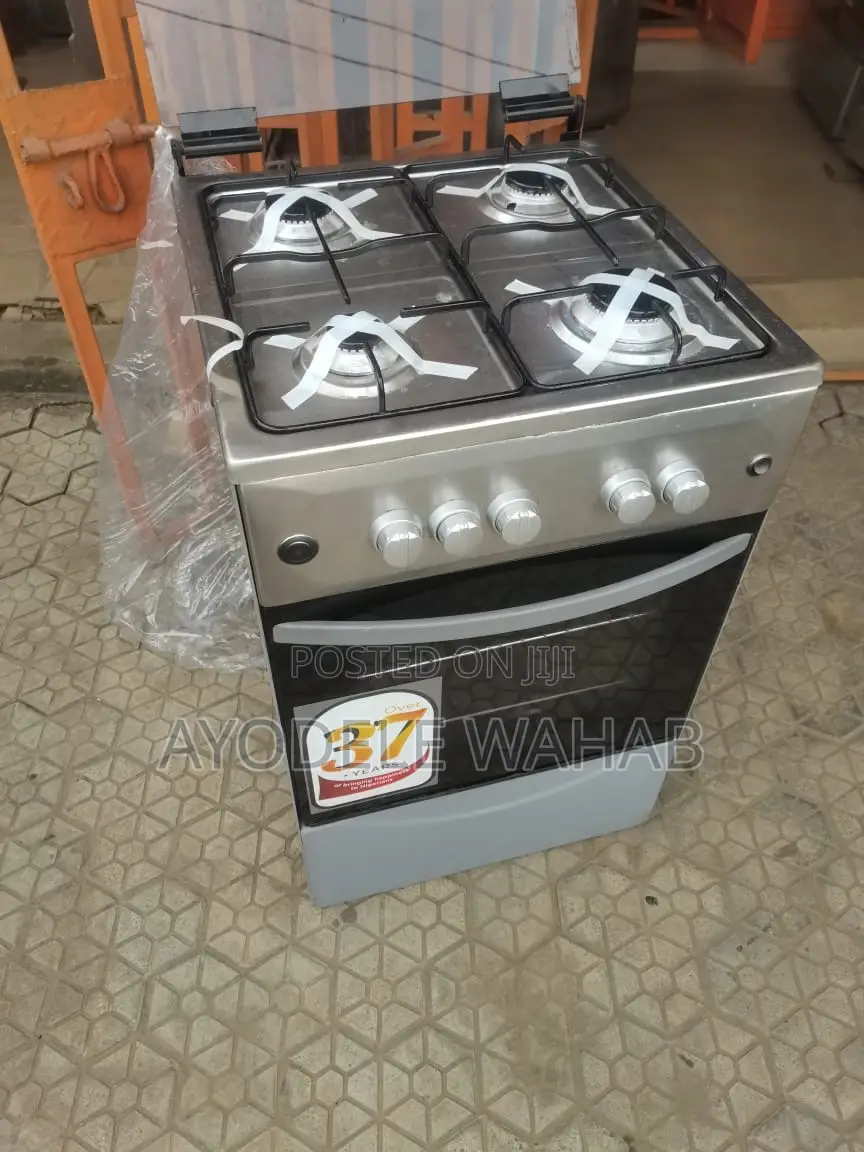 Gas Cooker With Oven