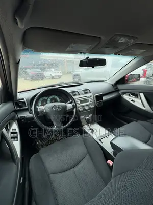 Toyota Camry SE 4dr Sedan (2.5L 4cyl 6AM) 2010 Red