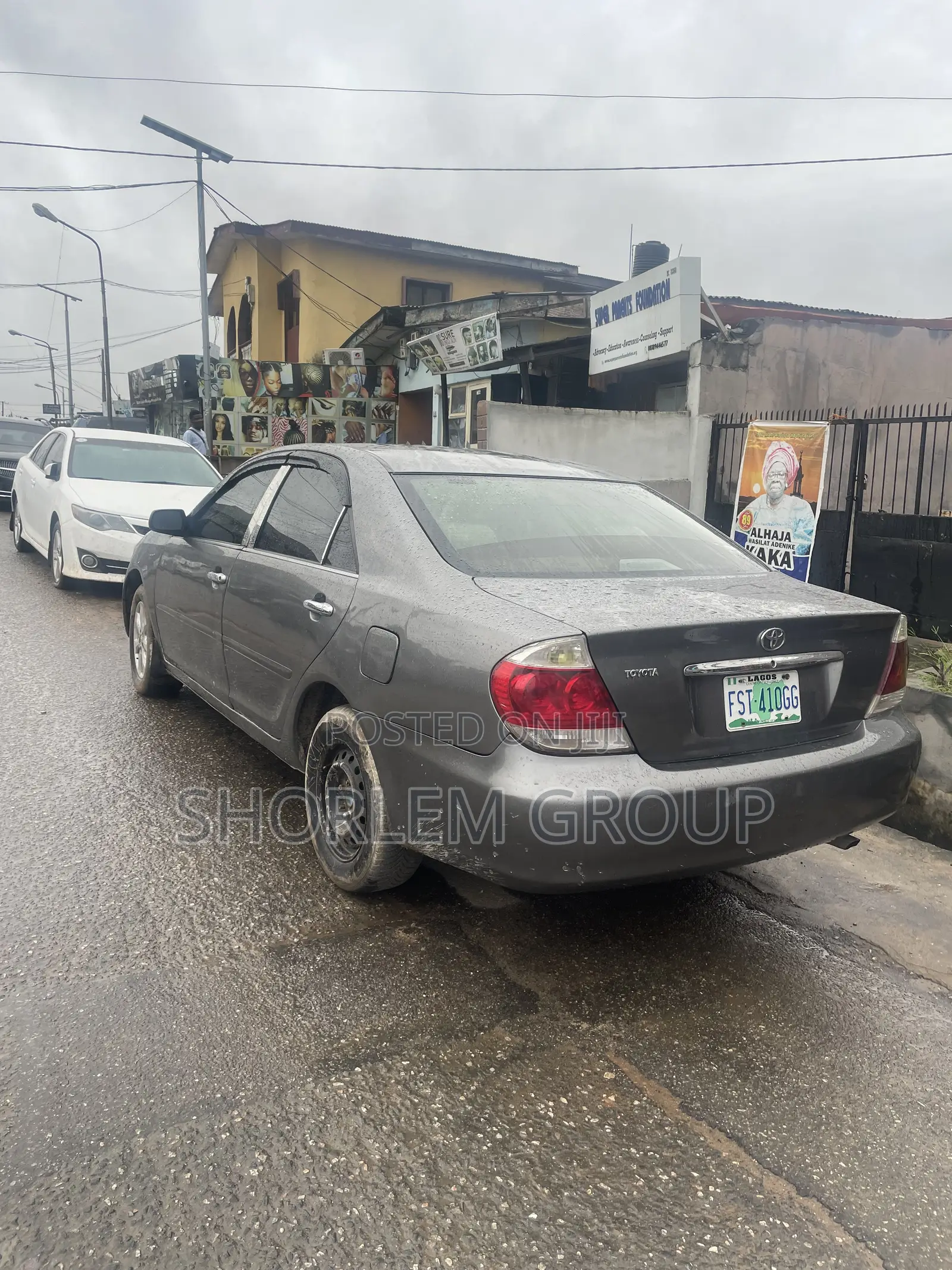 Toyota Camry 2005 Gray