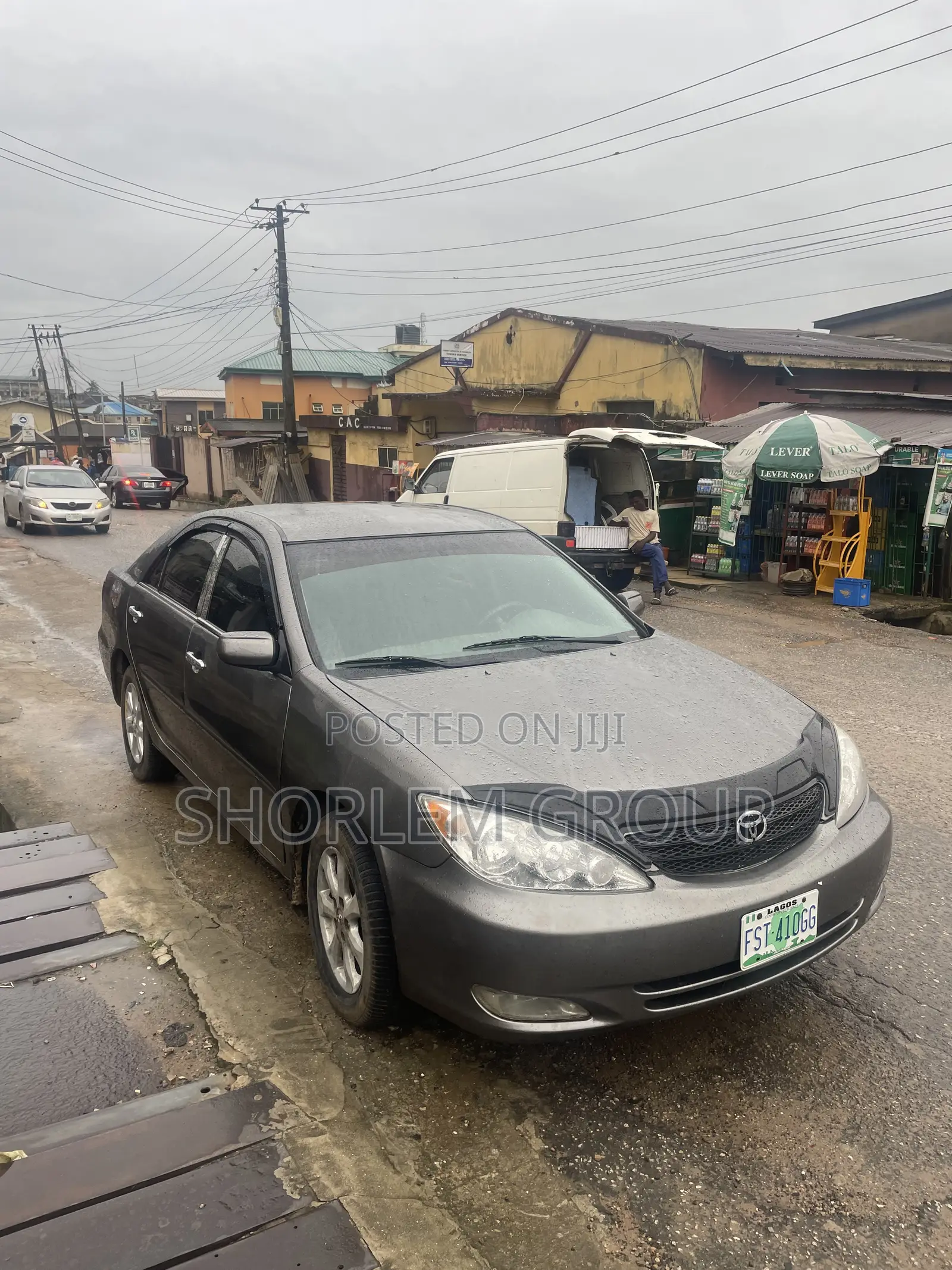 Toyota Camry 2005 Gray