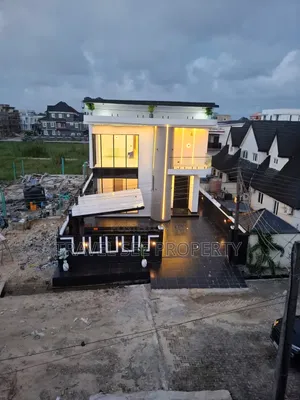 Furnished 5bdrm Duplex in Diamond Estate Shop for sale