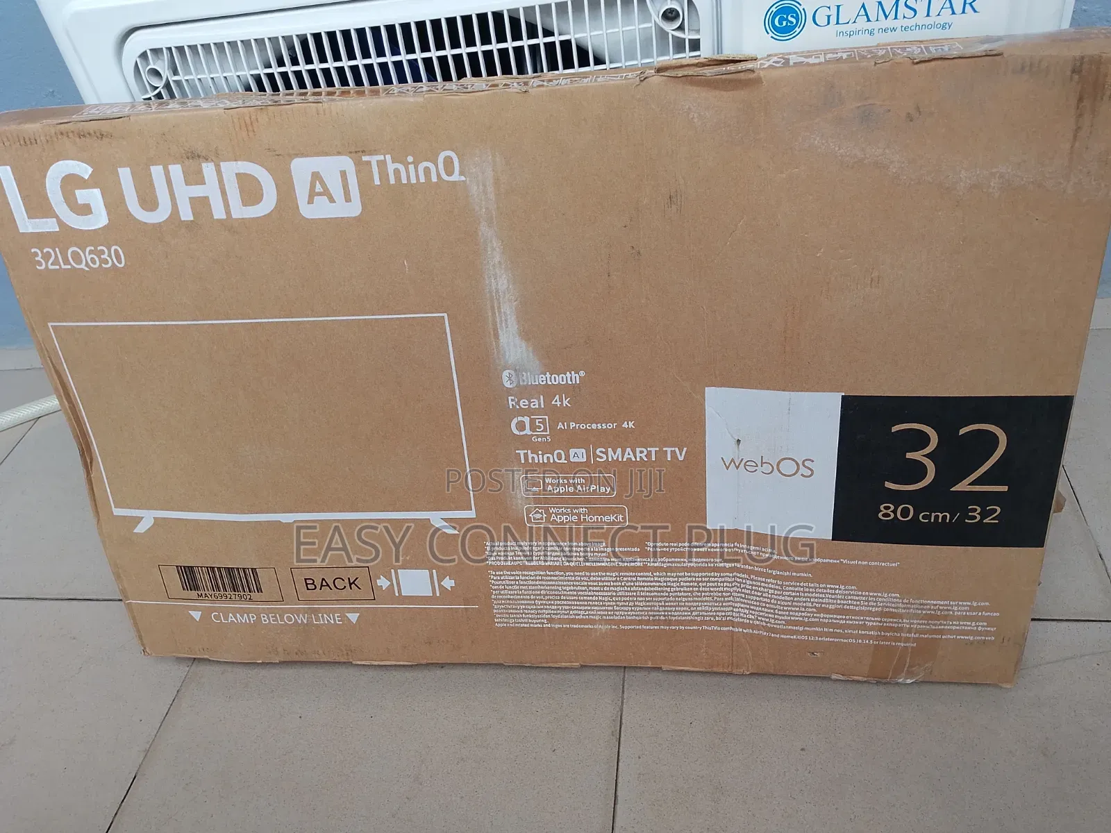 Standard LG Frameless 32" Smart TV + Bluetooth.