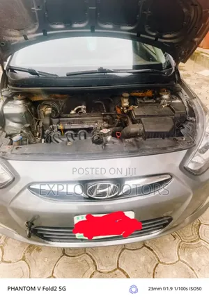 Hyundai Accent 2012 Gray