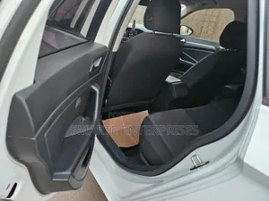 Volkswagen Jetta 2017 White