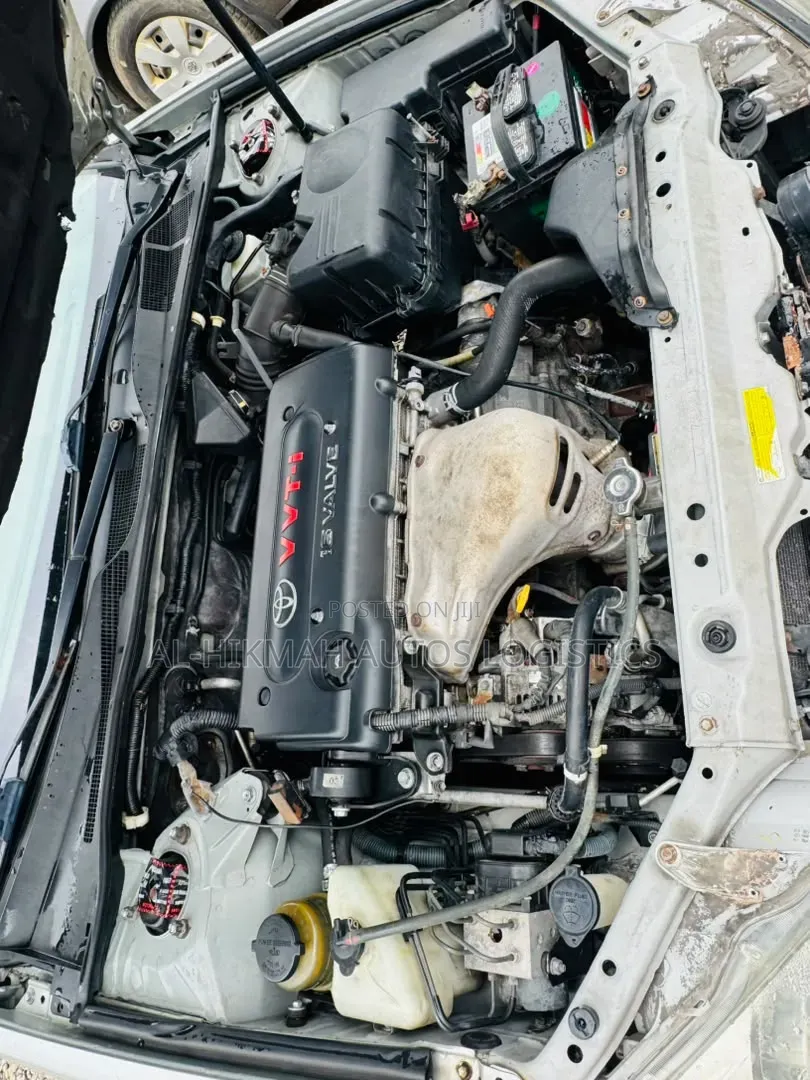 Toyota Camry 2004 Silver