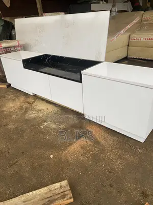 Standard 6ft TV Shelf