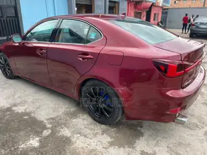 Lexus IS 2008 Red