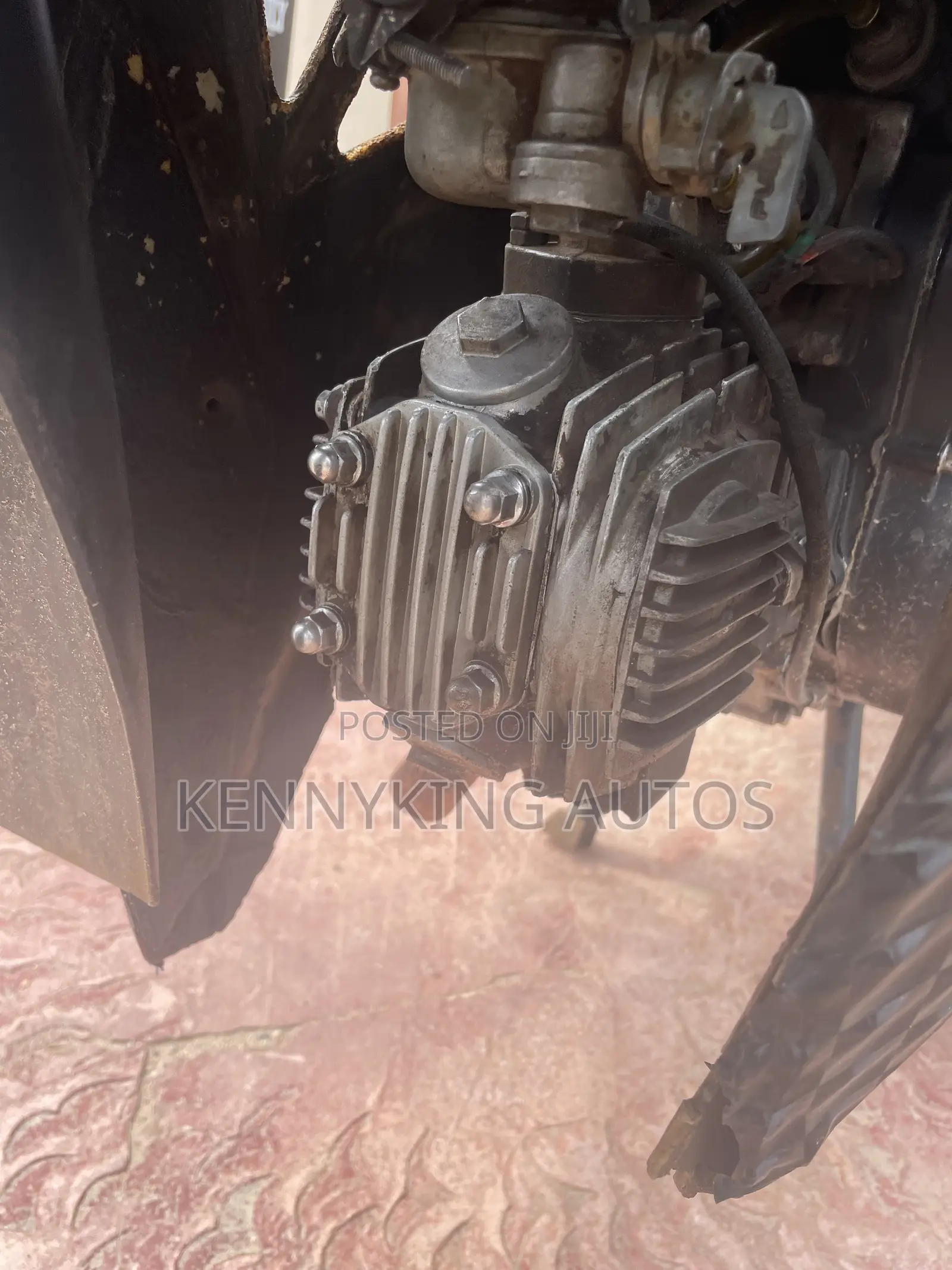 TVS King Cargo 2024 Red