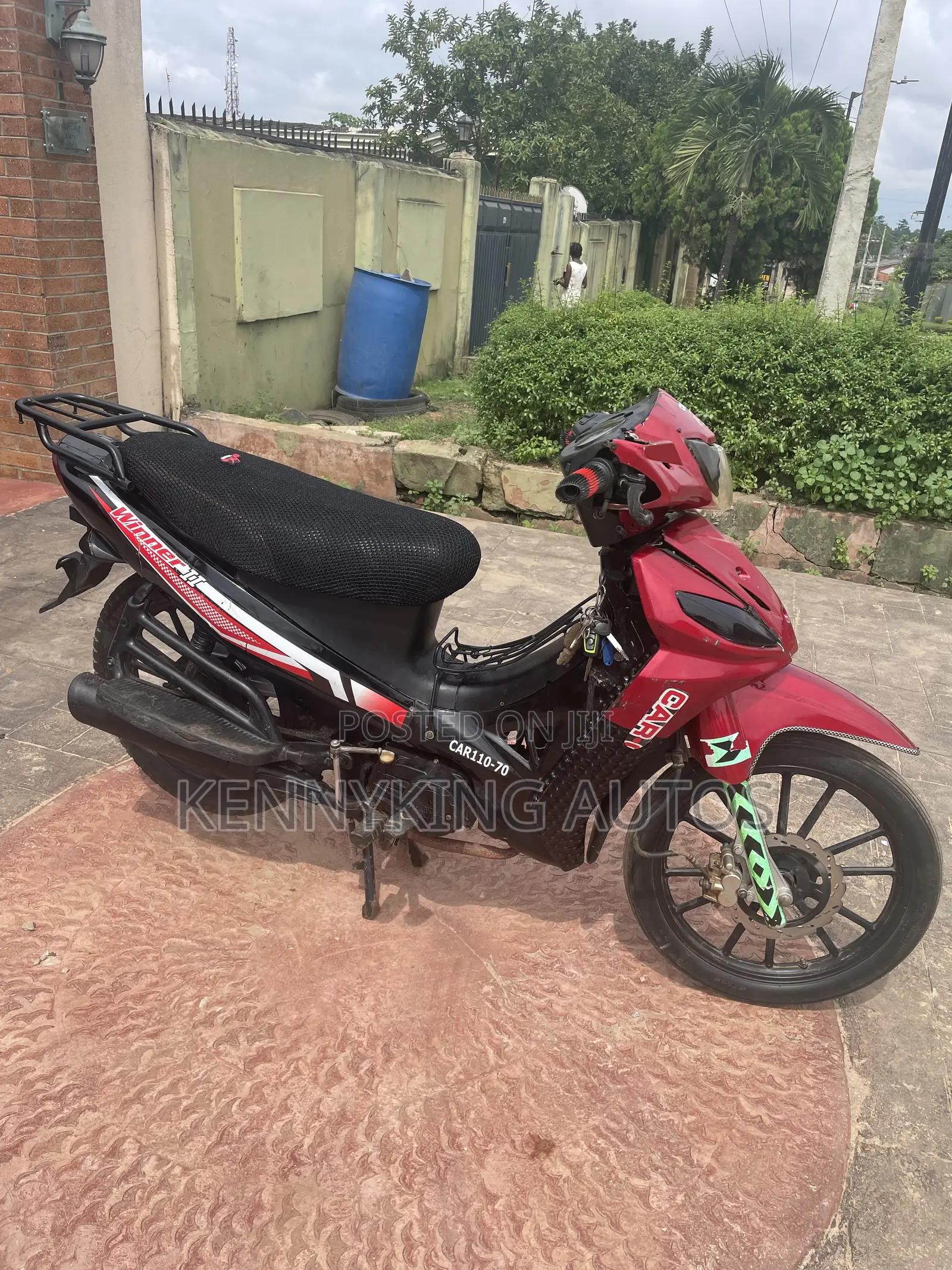 TVS King Cargo 2024 Red