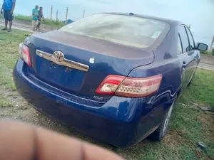 Toyota Camry 2011 Blue