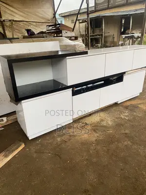 Classic Low TV Shelve