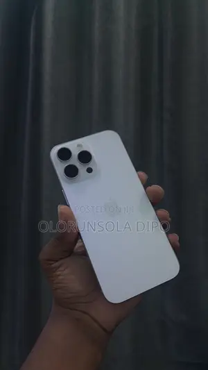 Apple iPhone 16 Pro Max 256 GB White