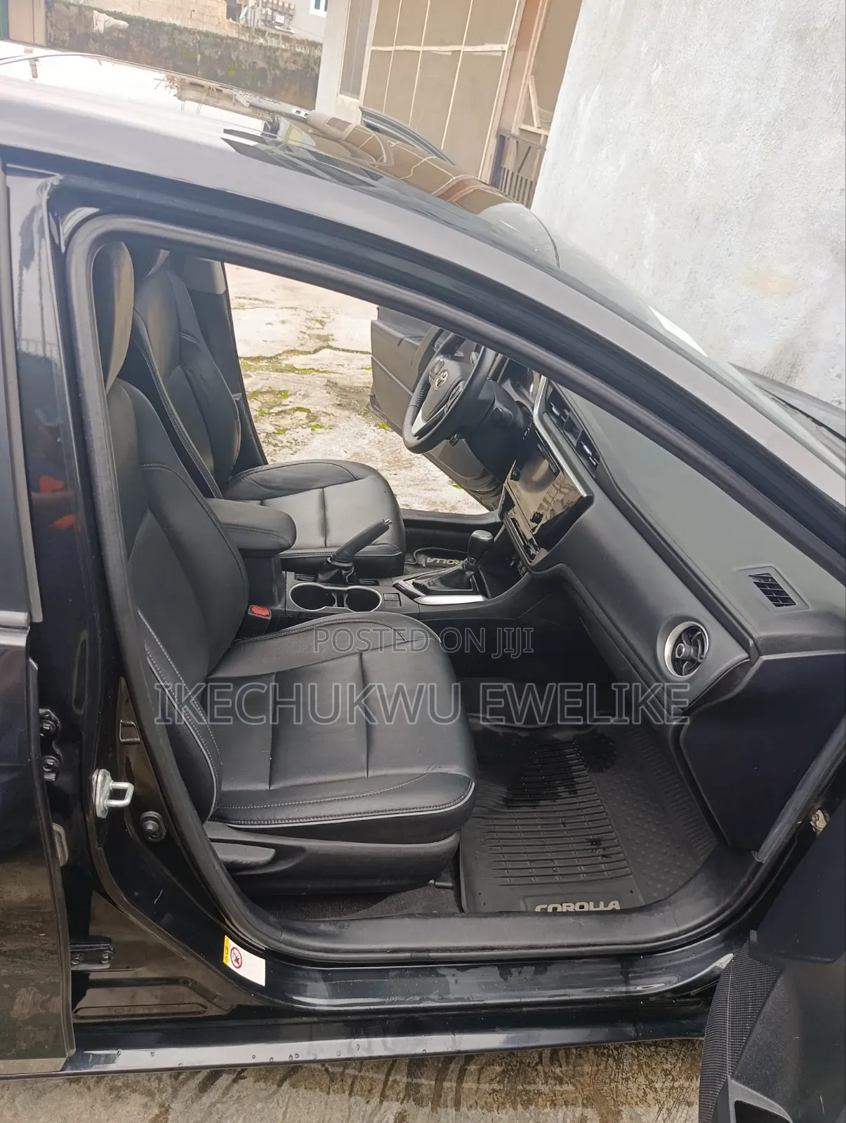 Toyota Corolla 2018 Black