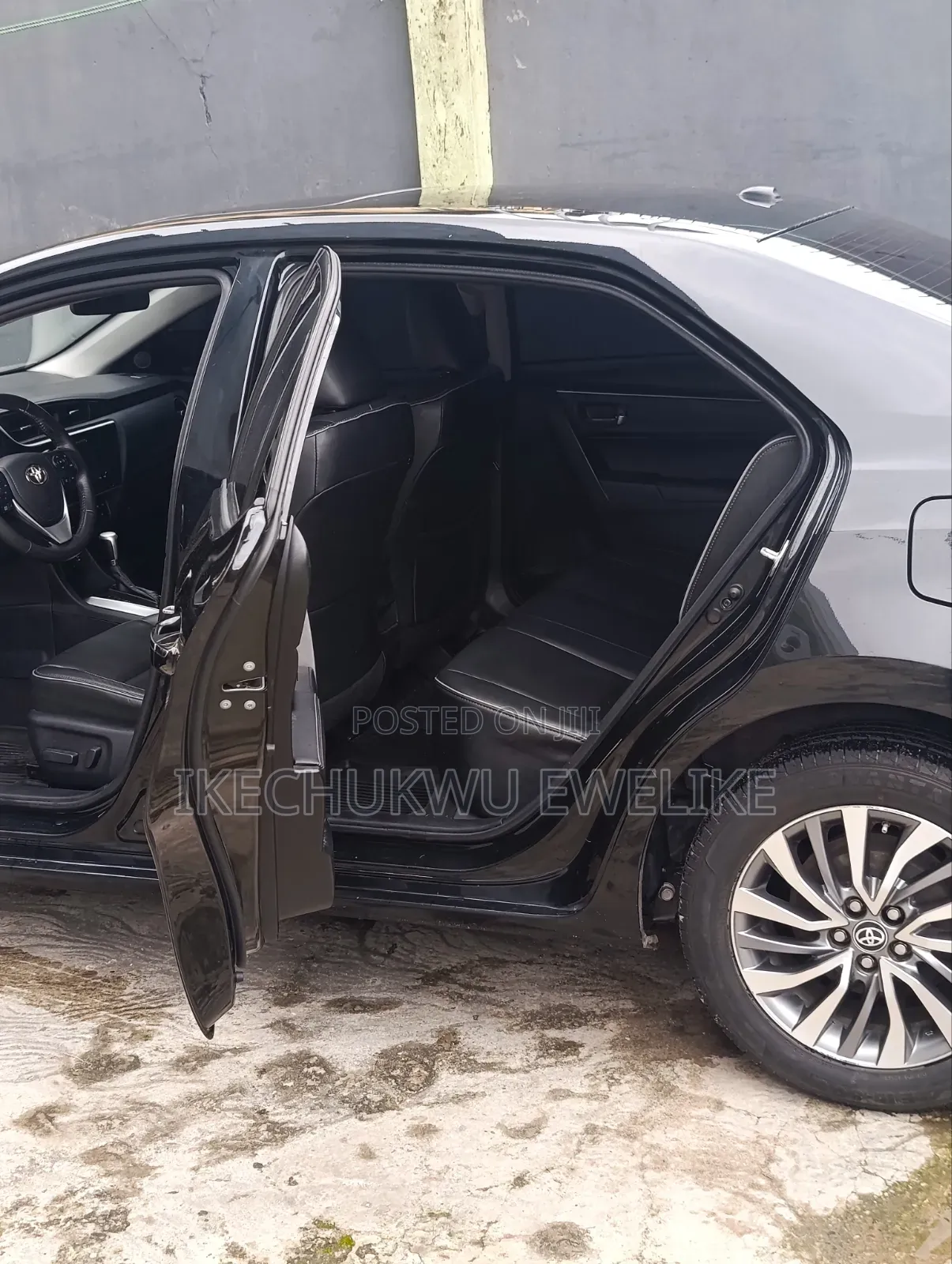Toyota Corolla 2018 Black