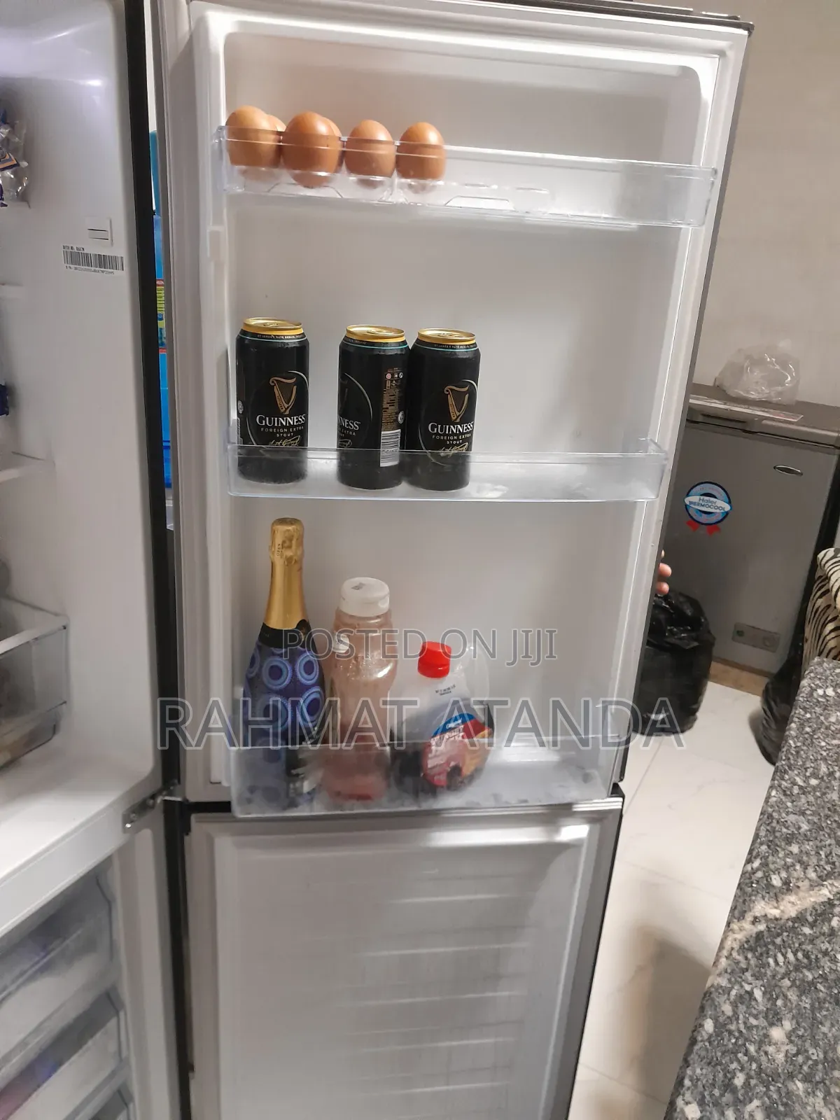 Hisense 225L Double Door Refrigerator – Excellent Condition