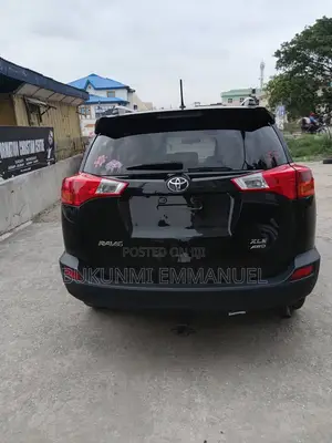Toyota RAV4 XLE 4dr SUV (2.5L 4cyl 6A) 2014 Black