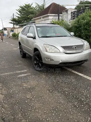 Lexus RX 2025 Silver