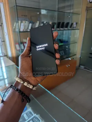 Samsung Galaxy S21+ 5G 128 GB Black