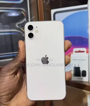 Apple iPhone 11 64 GB White