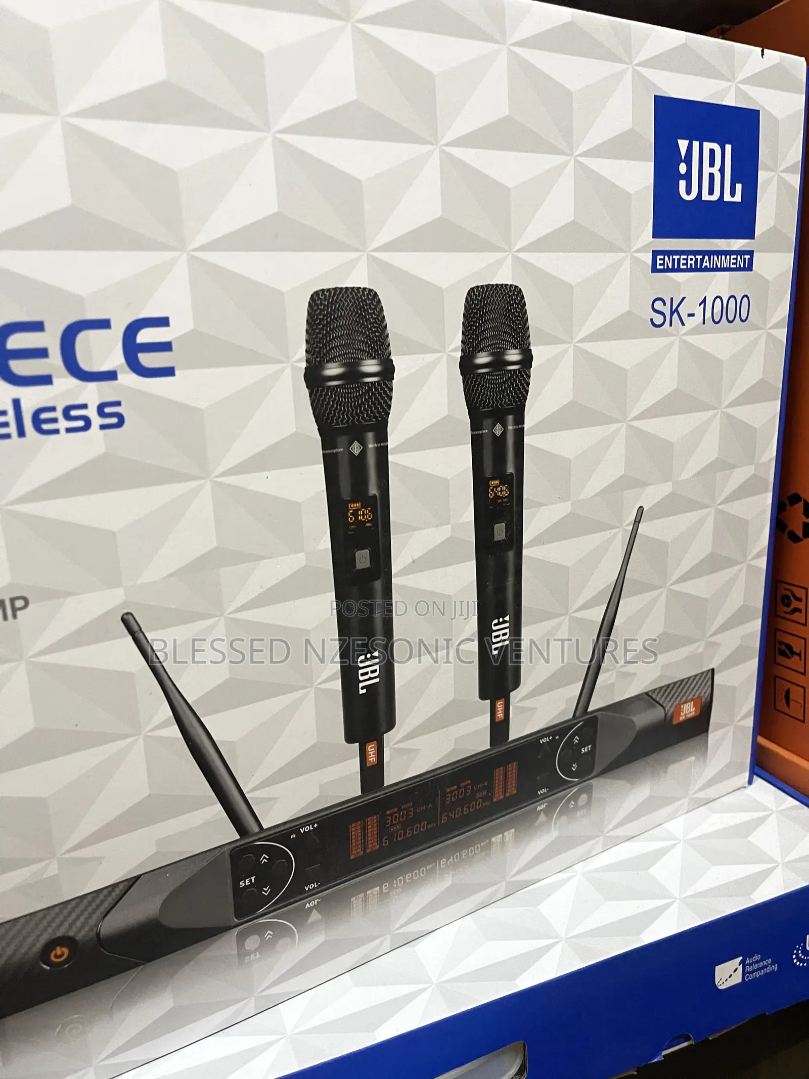 Professional Wireless Microphone