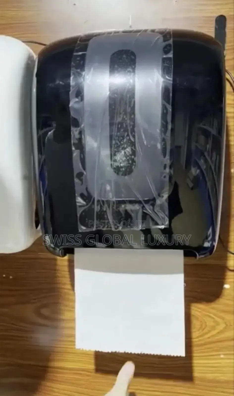 High Grade Automatic Towel Roll Dispenser.