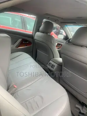 Toyota Camry XLE 4dr Sedan (2.5L 4cyl 6AM) 2010 Black