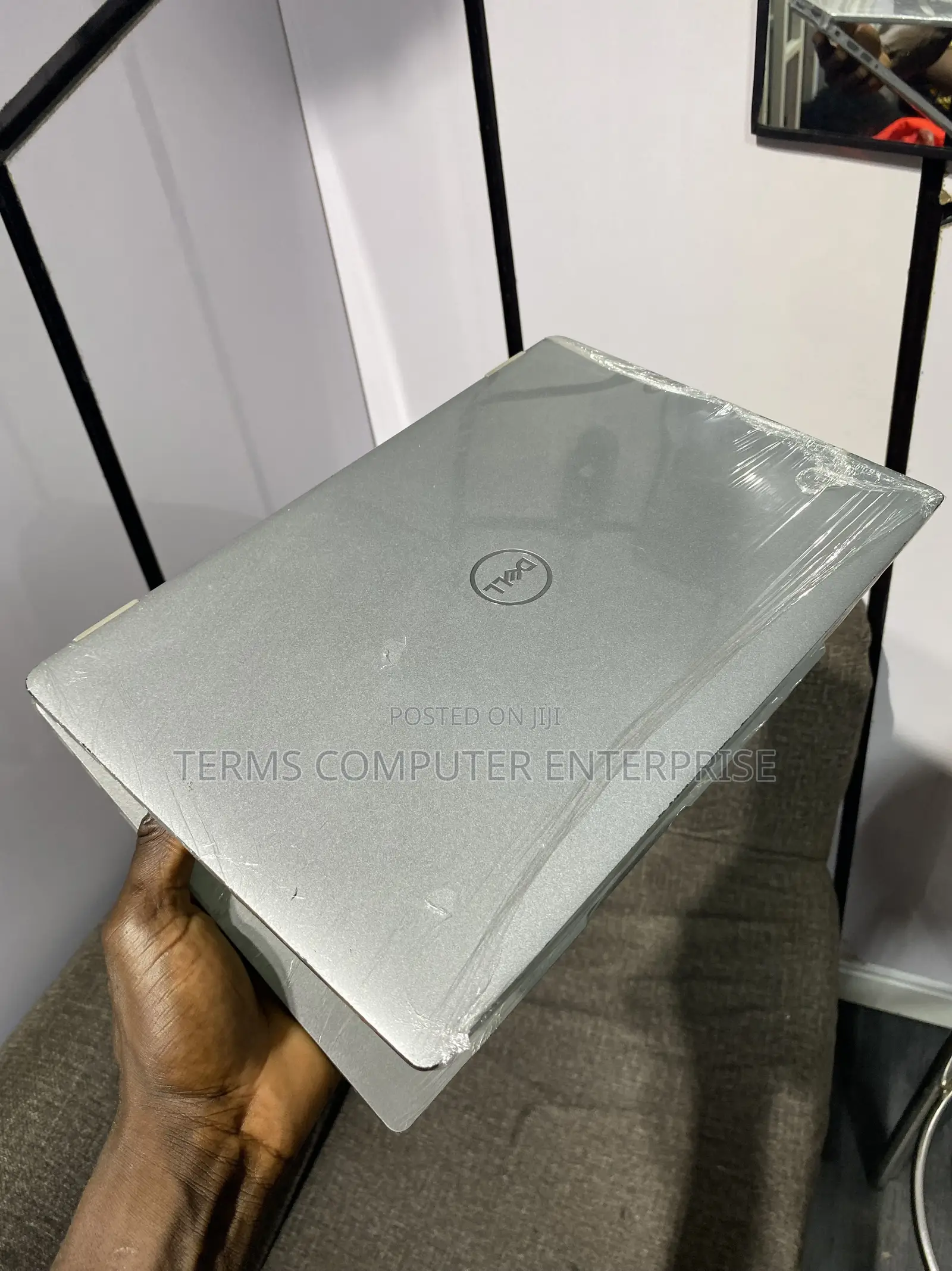 Laptop Dell Latitude 5320 16GB Intel Core i5 SSD 256GB