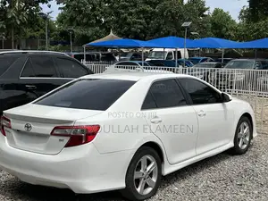 Toyota Camry 2013 White