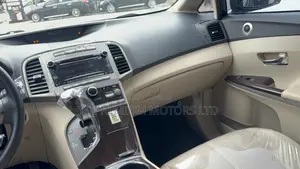 Toyota Venza V6 AWD 2011 Black