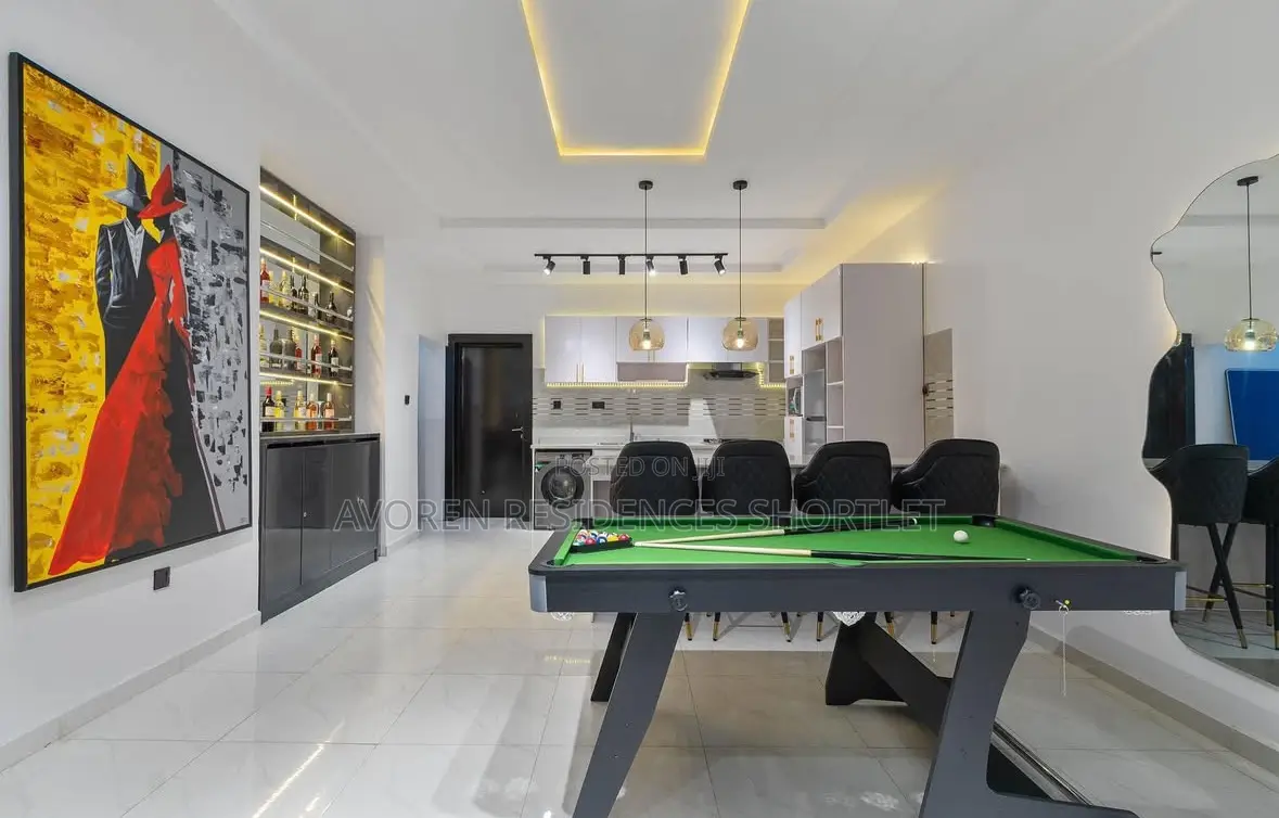 Beautiful Two Bedroom Shortlet