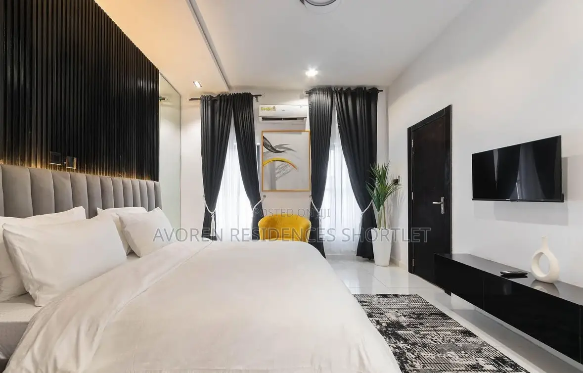 Beautiful Two Bedroom Shortlet