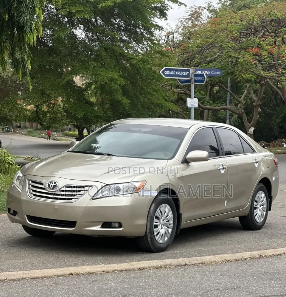 Toyota Camry 2008 Silver