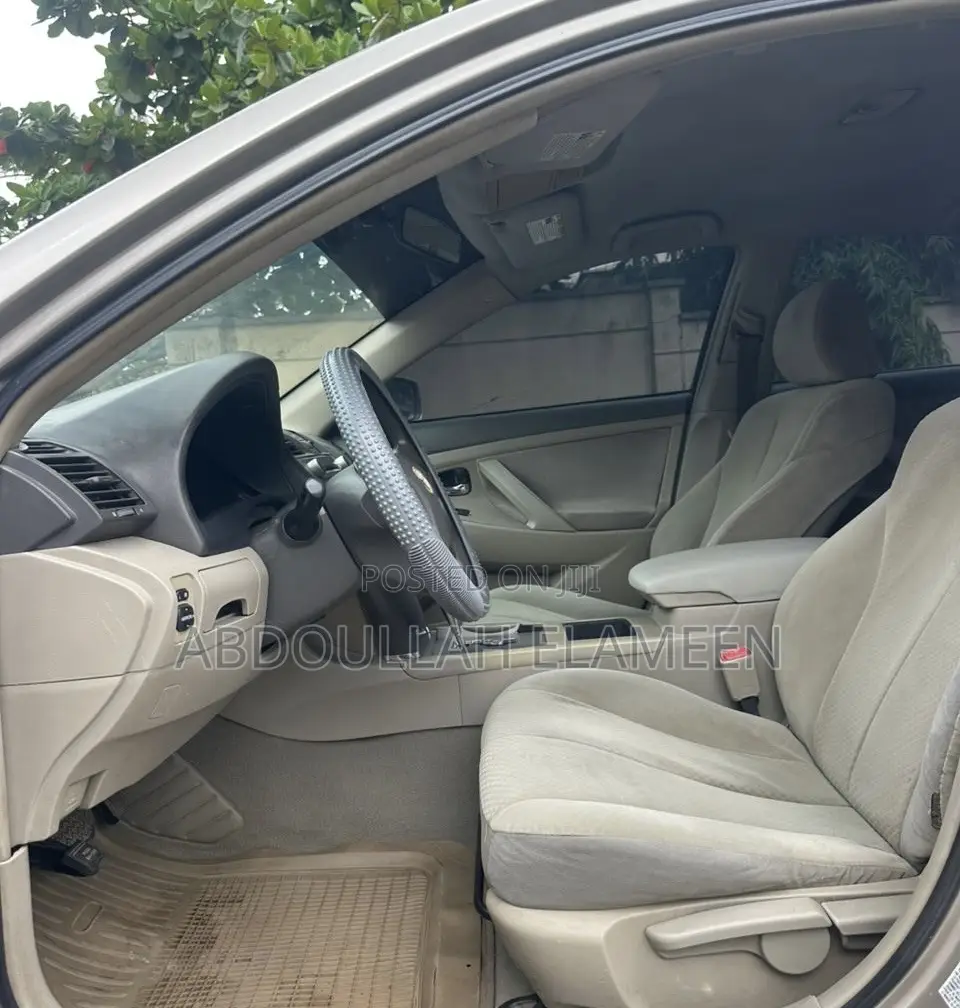 Toyota Camry 2008 Silver