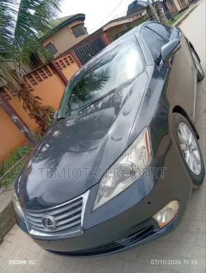 Lexus ES 350 2012 Gray